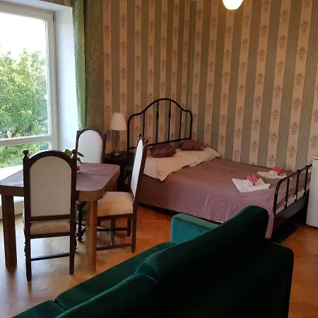 Janáčkova - 1st Republic 3*